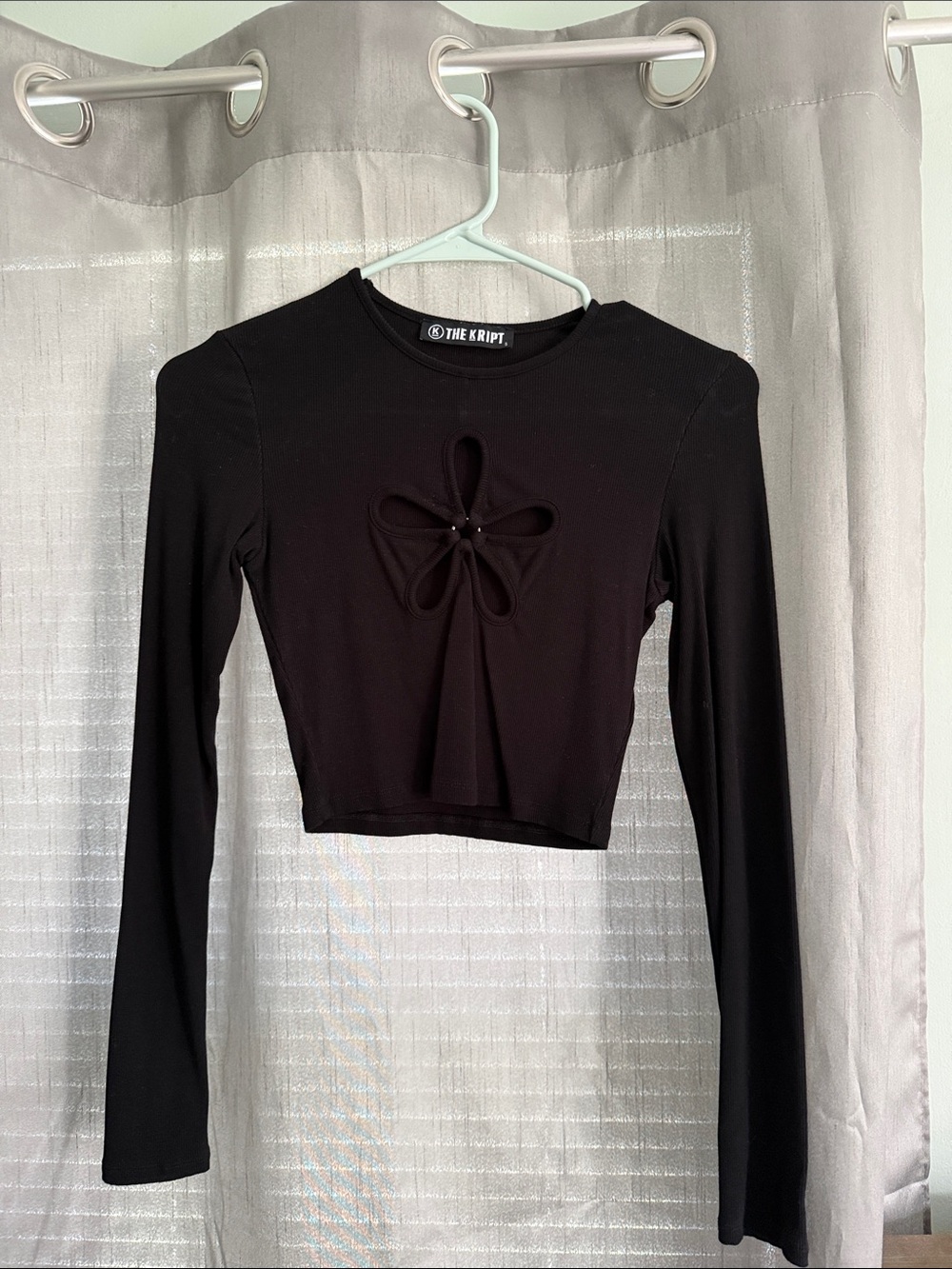The Kript Black Long-Sleeve Cutout Crop Top